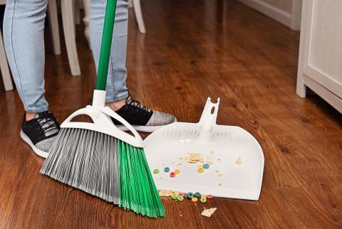XL Precision Angle Broom